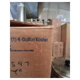 4 Gallon picnic cooler