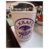 4 Gallon picnic cooler