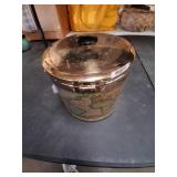 Map Design Small Bucket With Lid.
