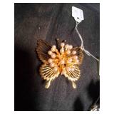 Misc. Broaches Lot