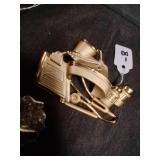 Misc. Broaches Lot