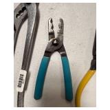 Assorted Hand Tools Bundle - Pliers Set