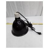 Black Heat Lamp with Ceramic Socket and Power Cord, no bulb
