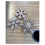 Bucherry Snowflake Table Signs: Christmas Tray Decor (3 Pcs)