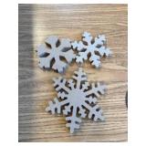 Bucherry Snowflake Table Signs: Christmas Tray Decor (3 Pcs)