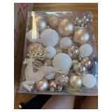 Christmas Ornaments Set, 50 ct Champagne & White Xmas Ball Decor