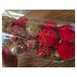 2.36In Red/Gold Velvet Xmas Ornaments, 25PCS Hanging Decor