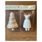 2 pack of porcelain bell ornaments