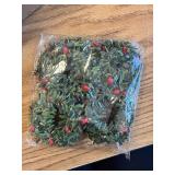 30 Pieces Mini Christmas Wreaths 1:12 Dollhouse Accessories