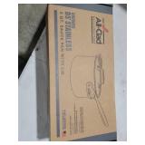 All-Clad d5 Brushed Stainless Steel 3 qt. Sauce Pan w/Lid & Loop (BD55203)