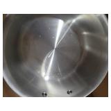 All-Clad d5 Brushed Stainless Steel 3 qt. Sauce Pan w/Lid & Loop (BD55203)