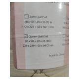 Dream nights comfy delights queen quilt set