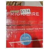 Frigidaire Countertop Crunchy Chewable Nugget Ice Maker, Compact, 33lbs per Day, Metallic Finish missing ice container