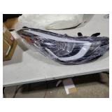 Headlight Assembly Compatible with 2014 2015 2016 Hyundai Elantra w/Bulbs Halogen Headlamp(right