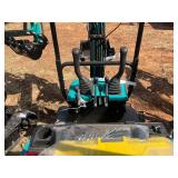 Unused QH12R with 420cc Gas Engine, 14" bucket and nice controls