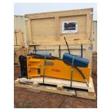 Unused 2025 PC600 Box type Hydraulic Breaking Hammer with 45mm pins for up to a 6 ton excavator