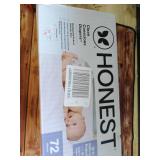 The Honest Company Clean Conscious Diapers for Delicate Skin, Up to 100percent Leakproof Hypoallergenic Fragrance-Free Baby Diapers, Girl Prints, Club Box, Size Newborn, 72 Count (Prints May Vary) - R