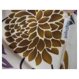 Modern Floral pillow case 19.5x12 in - Retail: $35