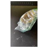 REPTI ZOO Reptile Hide - Multifunctional Hides with Suction Cup, Resin Caves for Gecko, Lizard (Ganoderma Lucidum Shape) - Retail: $19