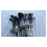 Classic Golf Club Set with Plaid Bag - Retail: $85