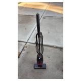 Eureka Quick-Up Model 169 Stick Vacuum - Retail: $15