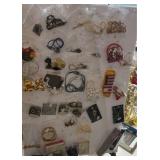 Mixed Jewelry and Accessories Lot - Retail: $45