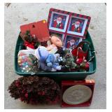Holiday Decorations Collection with Pinecone Wreath - Retail: $45