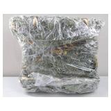 FACTORY SEALED - Elegant White and Gold Christmas Wreath with candle holders