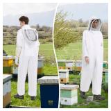 bee keeper suit for Men Women Sting Proof, Polycotton Beekeeping Suits Beekeeper Costumeandwith Glove andVentilated Hood, Backyard and Beekeeping (L) - Retail: $30