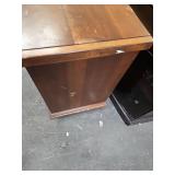 Traditional Wooden nightstand with Sliding Drawers