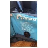 Peteast Foldable Dog Pool - Retail: $51