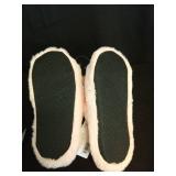 Pink Plush Bow Girls Slippers - Retail: $15