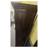 Traditional 5-Drawer Chest in Dark Brown - Retail: $599