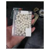 AIEX 100 Pieces Pearl Push Pins Plastic Round Head Thumb Tacks Map Push Pins for Map Bulletin Board Cork Board and Fabric Marking