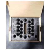 Dynofit 14X1.5 Spline Lug nuts Compatible with Chevy GMC Silverado Sierra 1500, Multipcs Aftermarket Wheel Lug Nuts Set for Fo-rd F150 2015-2024, Black Truck Nuts