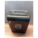 527Pen+Gear 6-Sheet Micro-cut Paper/Credit Card Shredder with 3.4 Gallon Bin, Black,Home and Office use (PARTS ONLY)