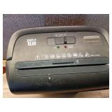 527Pen+Gear 6-Sheet Micro-cut Paper/Credit Card Shredder with 3.4 Gallon Bin, Black,Home and Office use (PARTS ONLY)