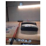 Libman Lobby Broom and Dust Pan (Closed Lid)