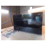 VIZIO 32 Class Full HD 1080p LED Smart TV (VFD32M-0807) - Retail: $109