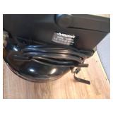 3 Gal. 120 PSI Portable Electric Oil-Free Light Duty Pancake Air Compressor with Fold Down Handle and 1-Quick Coupler - Retail: $68