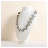 GemeShou White necklace display stands for selling, Leather necklace storage organizer, Large jewelry bust mannequin for boutique storeãWhite Necklace bust-height 9.06 inchã