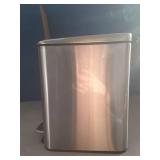 5 Liter 1.3 Gallon Stainless Steel Step Trash Can Pedal Dust Bin Waste Basket Trash Can Garbage Recycle Bin Silent Lid Removable Inner Bucket Compact Waste Bin In-home Recycling Bin Silver