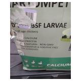 New HARTOMPET BSF Larvae 10LB Chicken Feed - Retail: $45