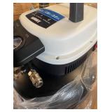 Hart 6 Gallon 1.5 HP Pancake Air Compressor