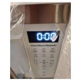 Hamilton Beach 1.1 Cu ft Countertop Microwave Oven  White and Stainless Steel