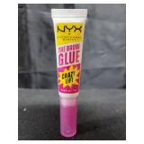 NYX PROFESSIONAL MAKEUP The Brow Glue Crazy Lift, Brow Lamination Gel with 16HR Strong Hold & Built-In Styling Comb - Clear Eyebrow Gel