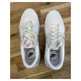 Nike Women