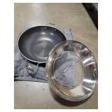 HexClad 14 Inch Hybrid Stainless Steel Wok  Nonstick - Retail $228