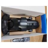 Blue Microphones - Blue Yeti Professional Multi-Pattern USB Condenser Microphone