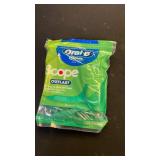 Oral-B Glide Complete Floss Picks, Dental Floss Picks, Scope Outlast, 75-ct, Toothpicks Floss Picks - Retail: $4